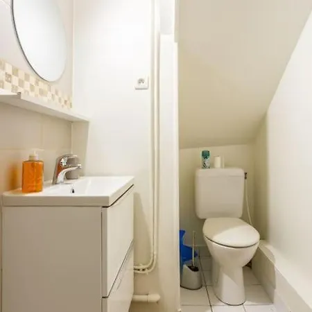 Cosy Neuf - Fibre - Parking Gratuit - Proche Ecoles Et Entreprises Appartement
